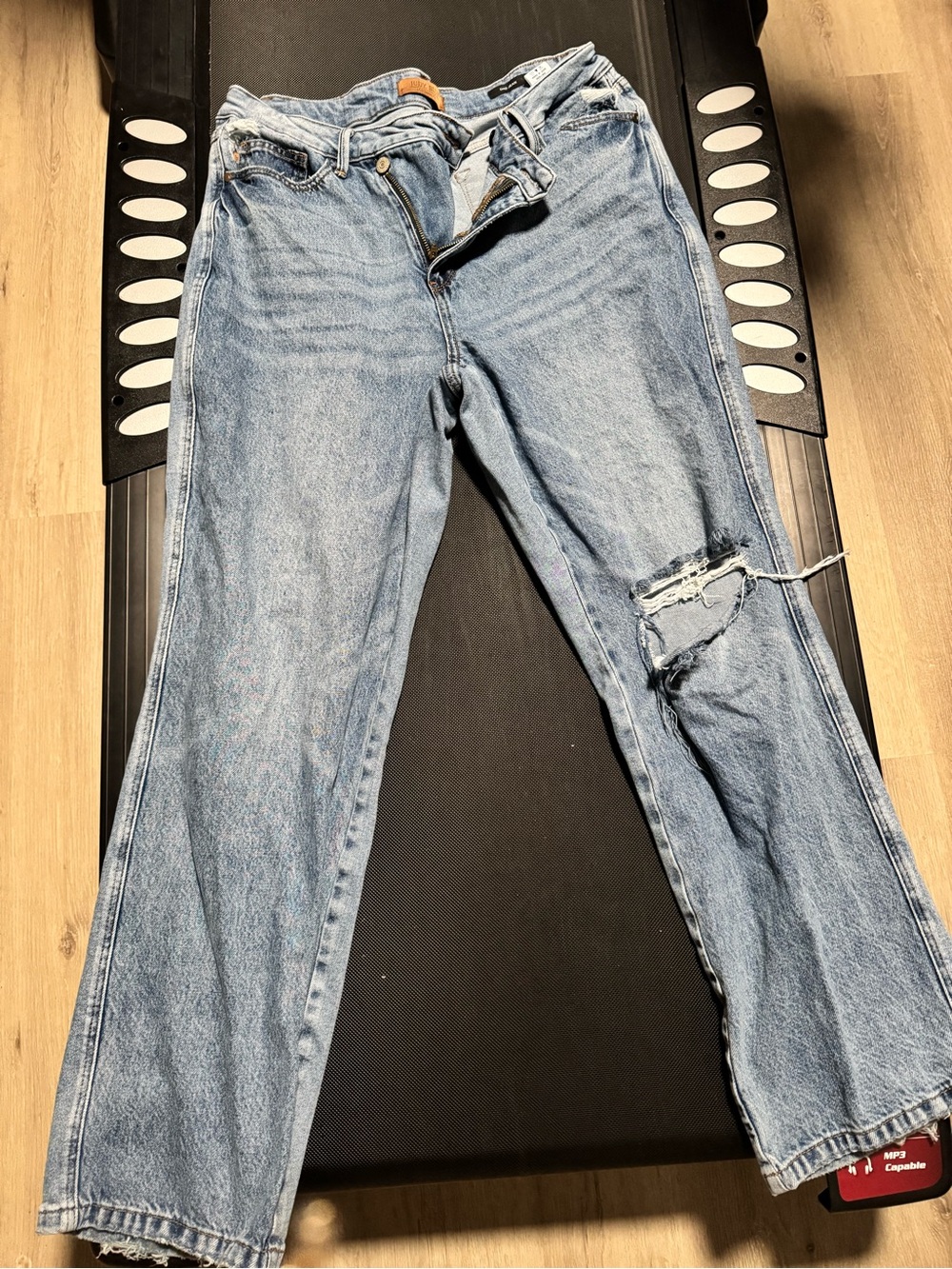 Carolyn High Rise Rigid Magic Dad Jeans - Picture 3 of 5